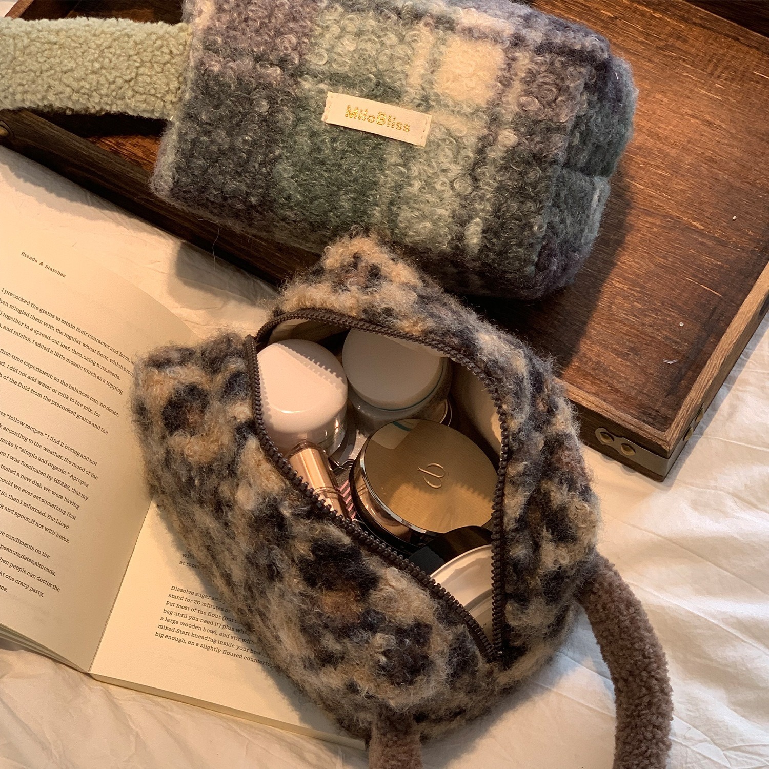 Customized Winter Lamb Fleece  - High Luxury Skincare incelemesi ve fiyatı